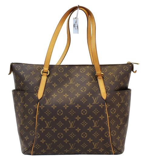 louis vuitton logo tote|classic louis vuitton tote.